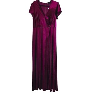 NWT Blushmark Ruby Burgundy Velvet Short Sleeve Maxi Dress